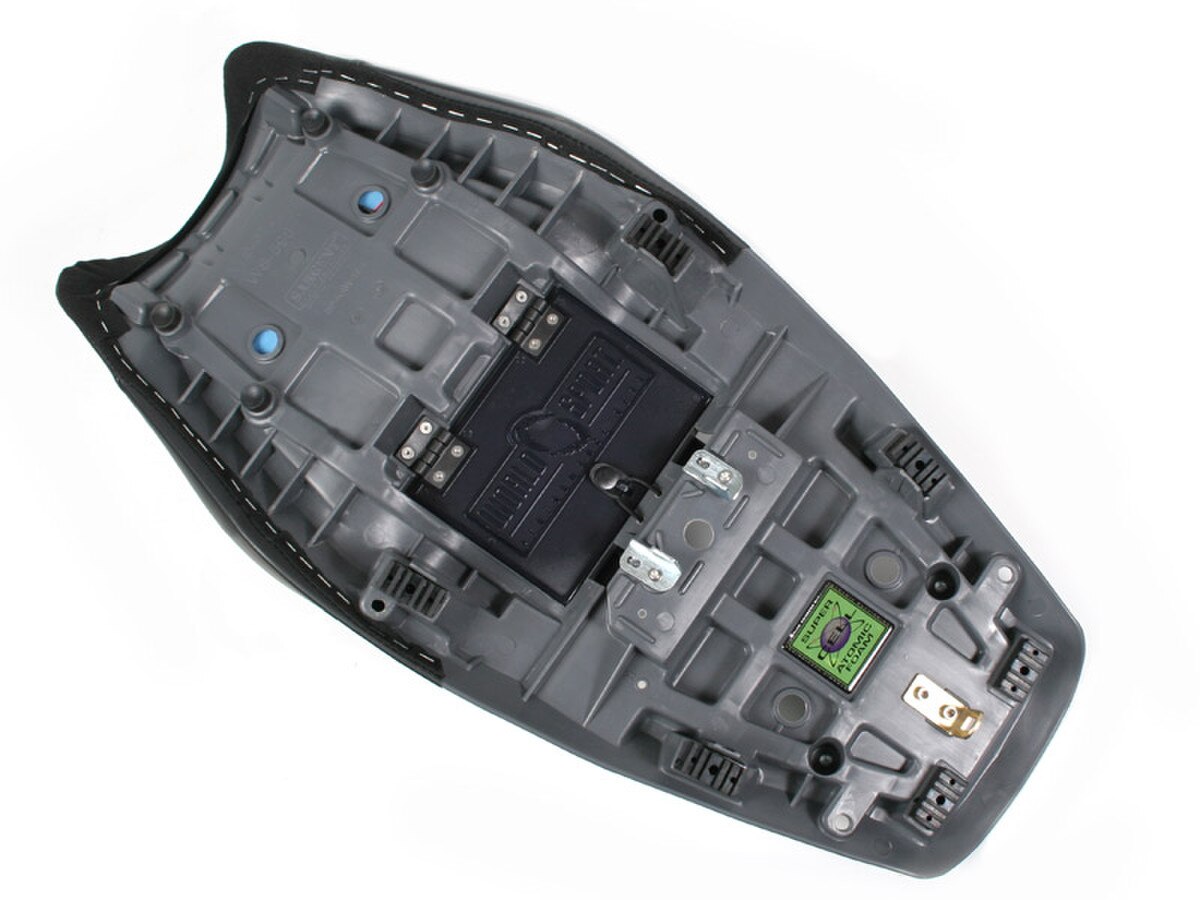 KAWASAKI CONCOURS 14, 08+ - World Sport Performance Seat